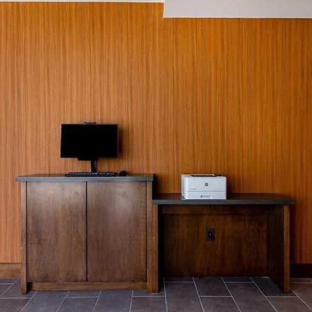 Four Points By Sheraton Брансуик Экстерьер фото
