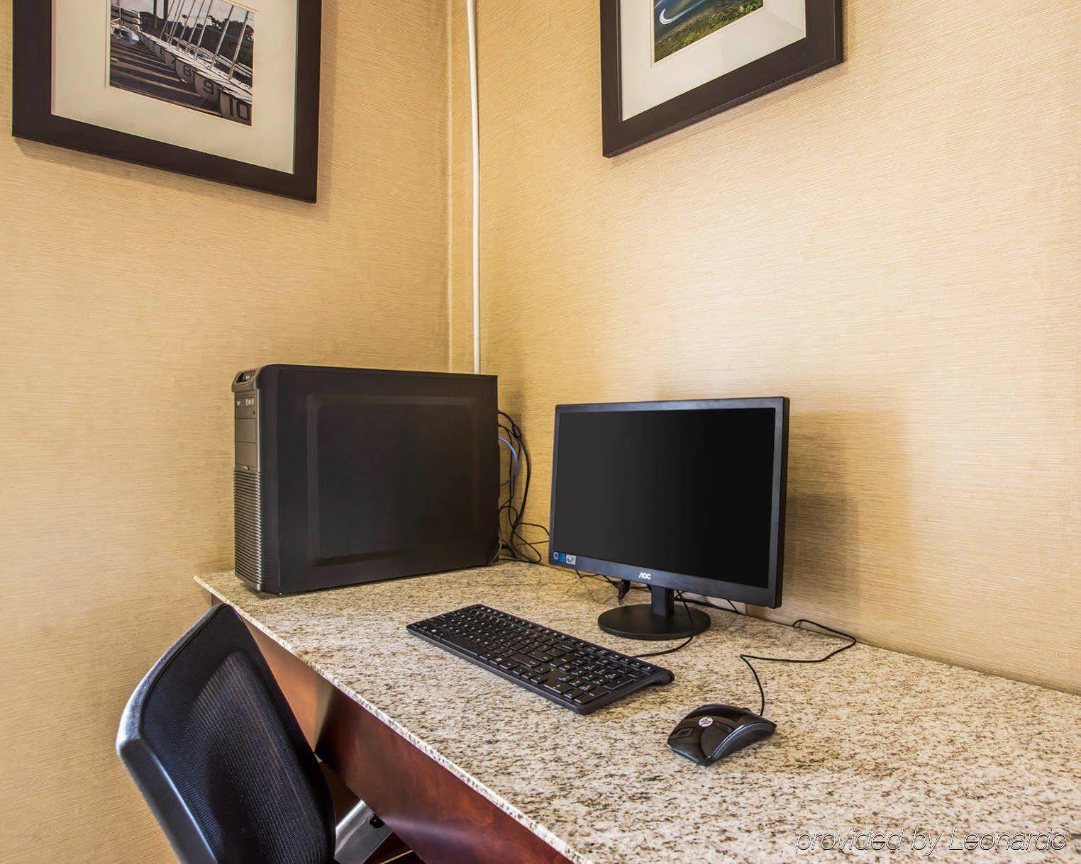 Four Points By Sheraton Брансуик Экстерьер фото