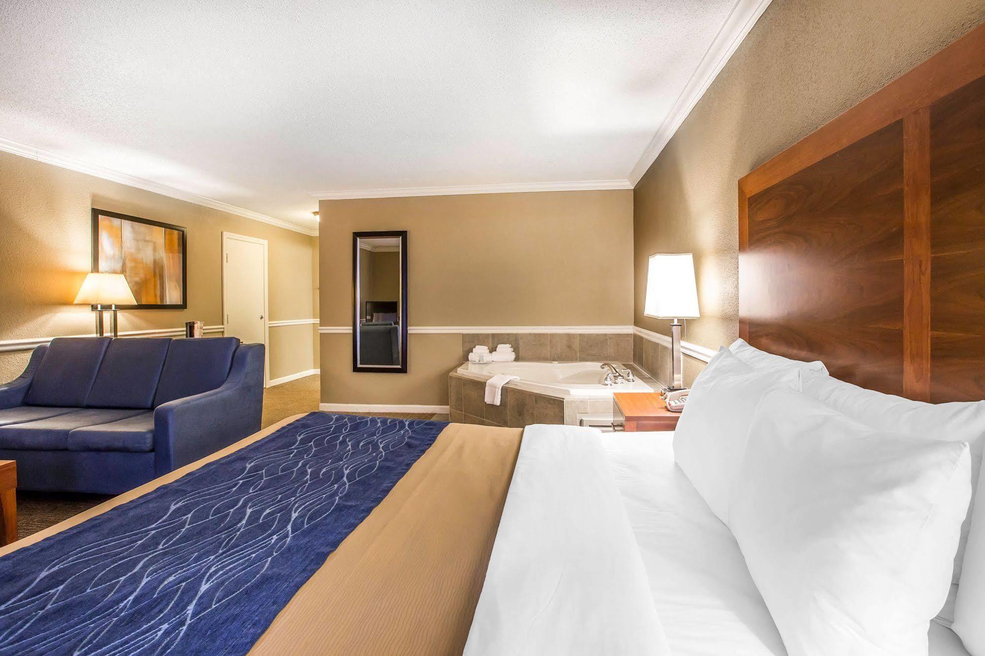 Four Points By Sheraton Брансуик Экстерьер фото