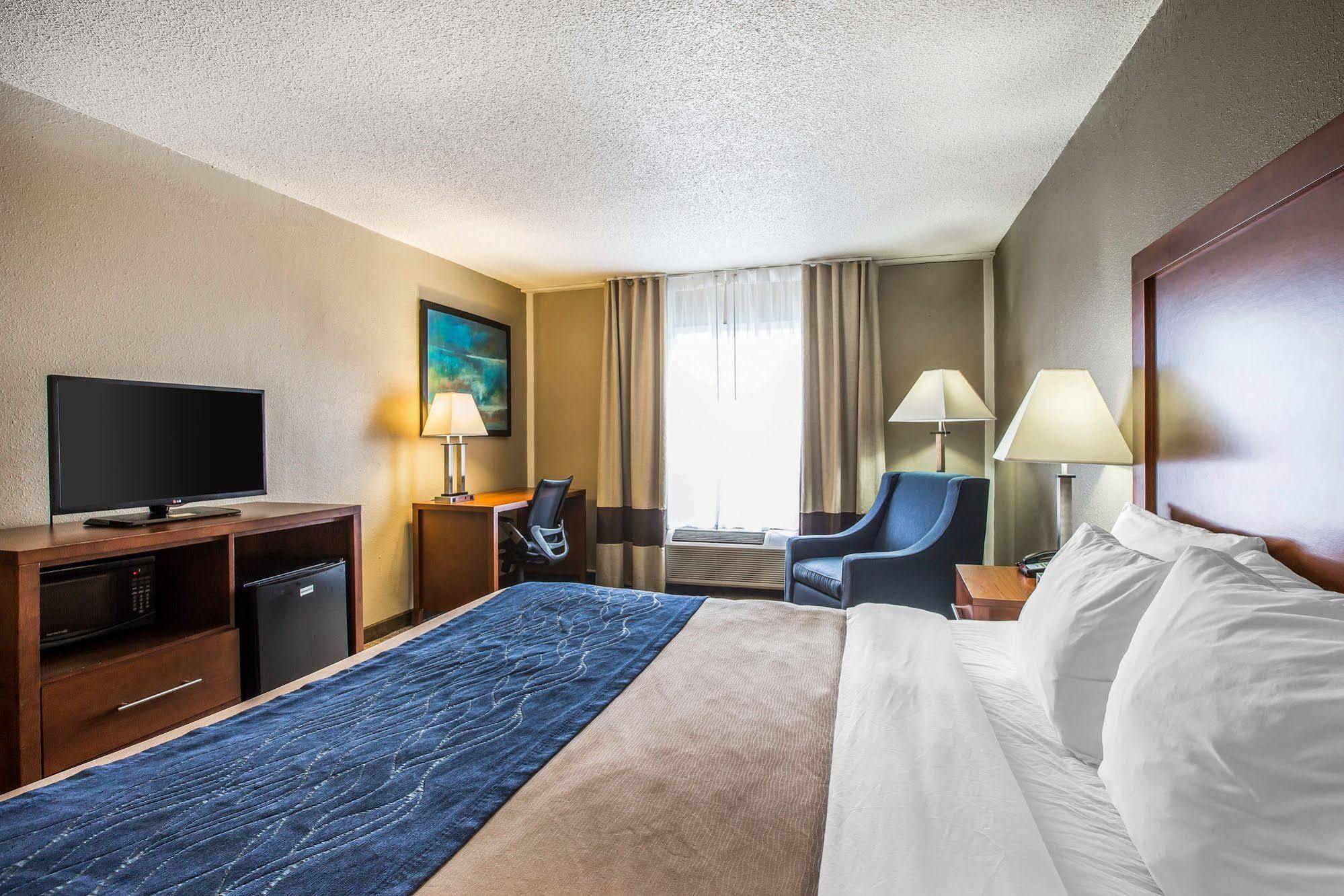Four Points By Sheraton Брансуик Экстерьер фото