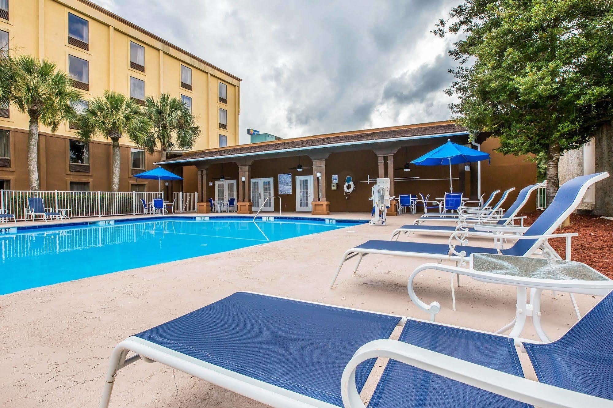 Four Points By Sheraton Брансуик Экстерьер фото